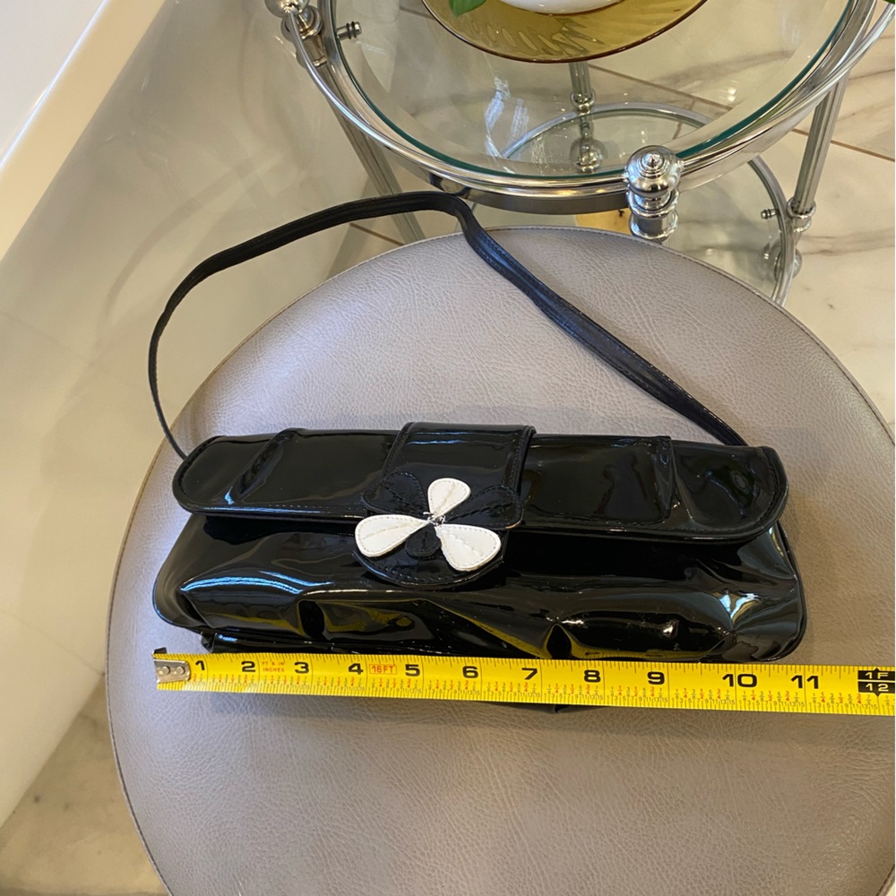 𝅺Stuart Weitzman patent leather clutch purse removable strap - Picture 11 of 13